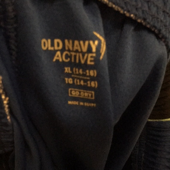 Old Navy Youth Blue Shorts- go dry - Picture 2 of 2